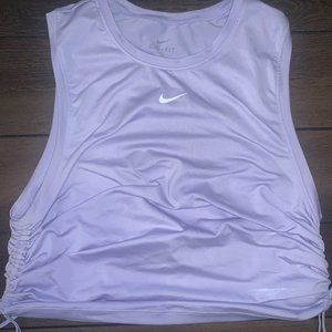 Nike crop workout top